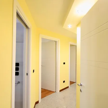 Appartamento Hc - Clohouse Spacious Flat *