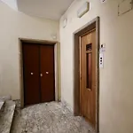 Апартаменты Hc - Clohouse Spacious Flat